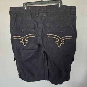 Rock Revival Men's 40 24" Inseam Black Classic Cargo Shorts Metallic Gold
